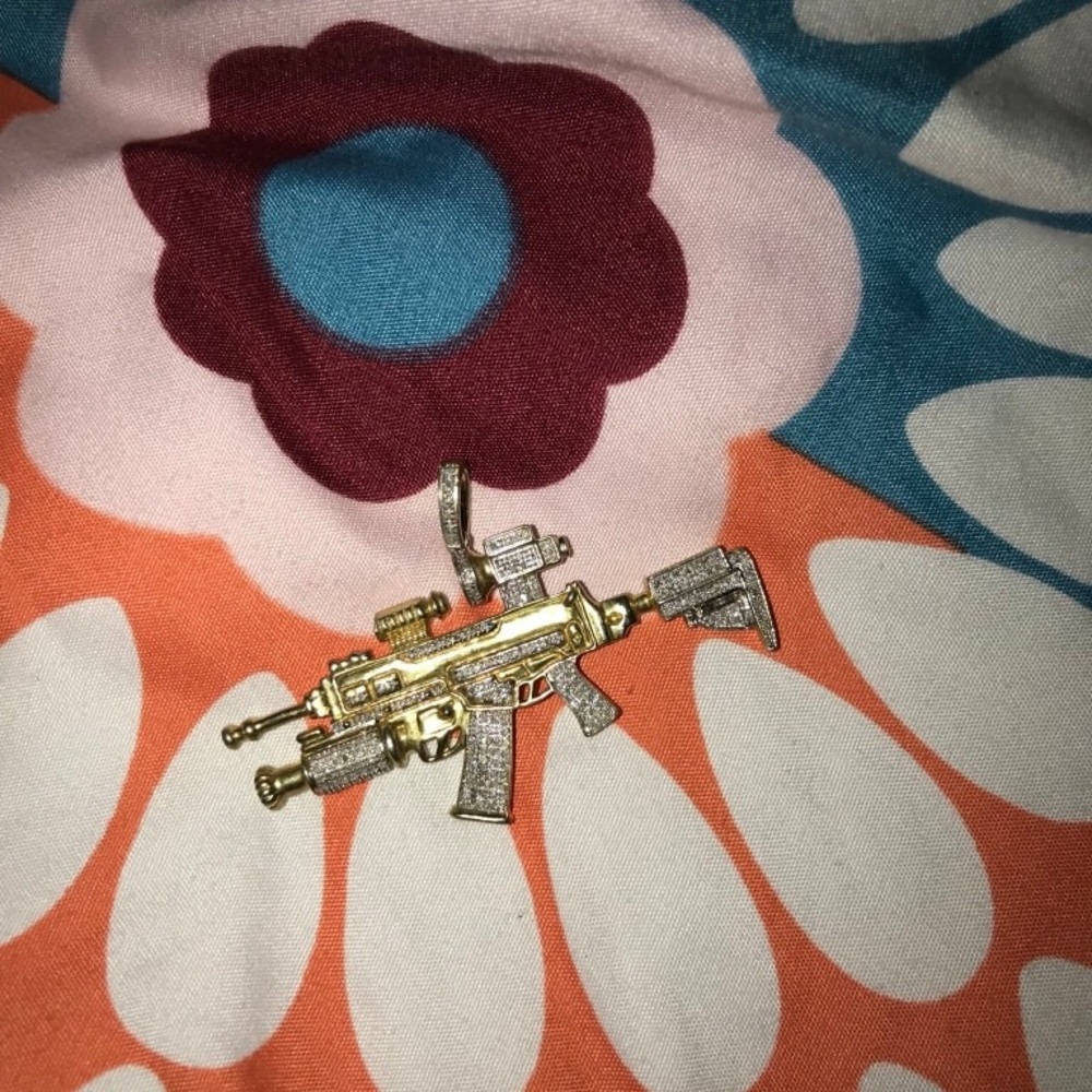 14K yellow Gold glizzy chain